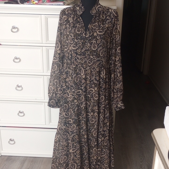 Lucky Brand Black and Tan Long Sleeve Dress - Picture 5 of 7